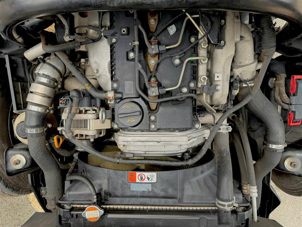 Động cơ Hyundai D4CB tiêu chuẩn khí thải Euro 4 trên xe tải Mighty N250sl cũ